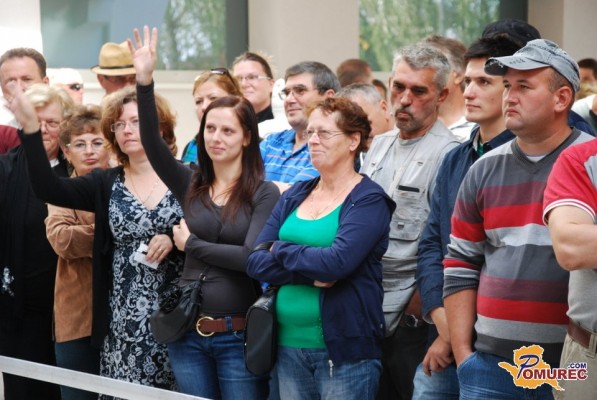 FOTO: Najdena kolesa, mobiteli in kipec Marije so dobili nove lastnike